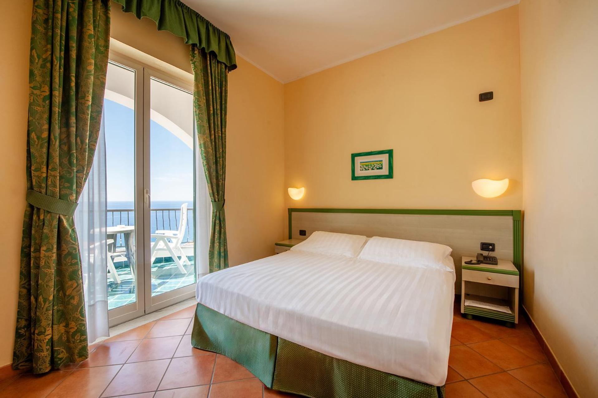 Best Western Hotel La Conchiglia Palinuro Exteriör bild