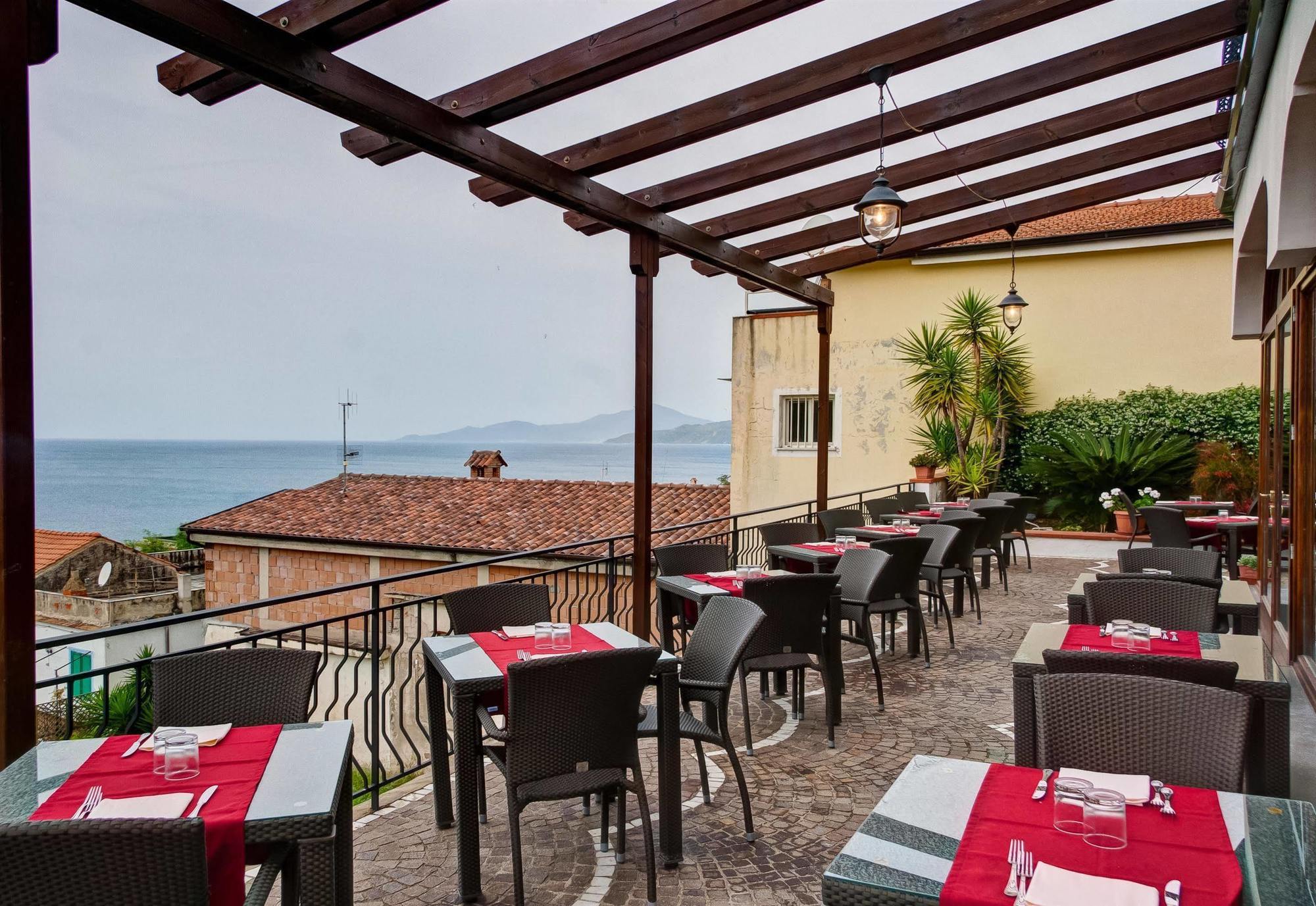 Best Western Hotel La Conchiglia Palinuro Exteriör bild